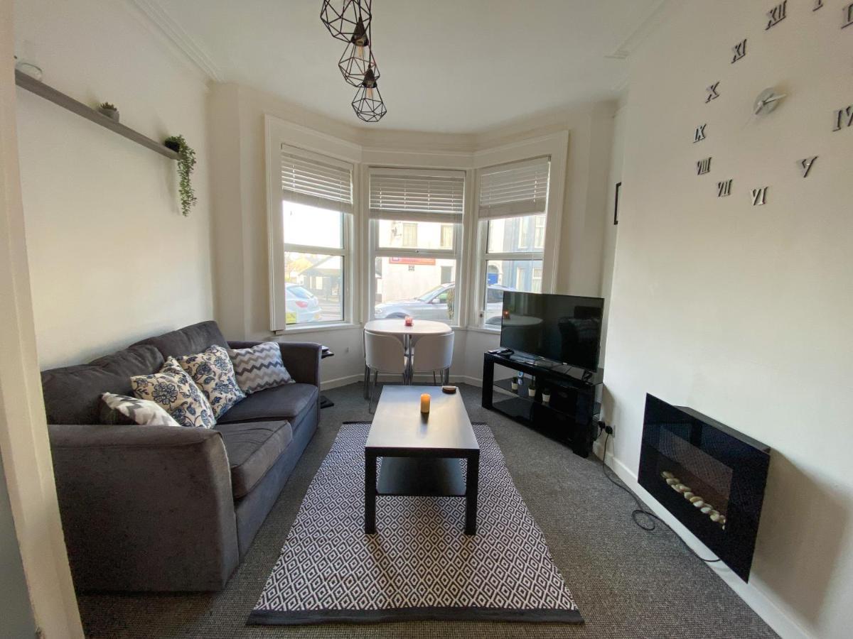 Cheap & Cheerful Apartment Near Bangor Marina Luaran gambar