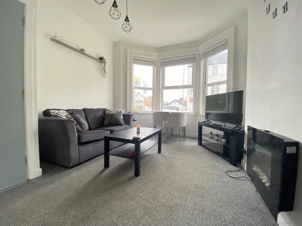 Cheap & Cheerful Apartment Near Bangor Marina Luaran gambar